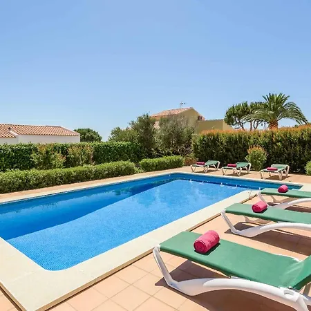 Casa Nova Vila Sant Lluís